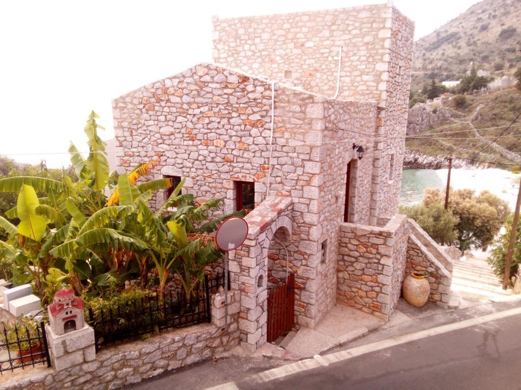 Ampelos Tower Kokkala Exterior photo